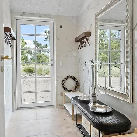 Semesterbostad Lovely In Romo With Sauna *